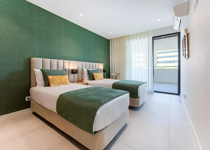 Apartament Design - Stylish & Spacious Retreat Lagos