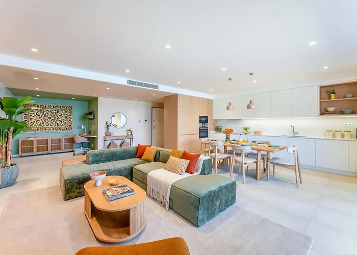 Design - Stylish & Spacious Retreat Lagos