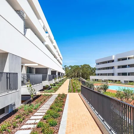 Design - Stylish & Spacious Retreat Appartement *