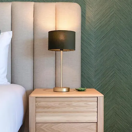 Design - Stylish & Spacious Retreat Apartment Lagos